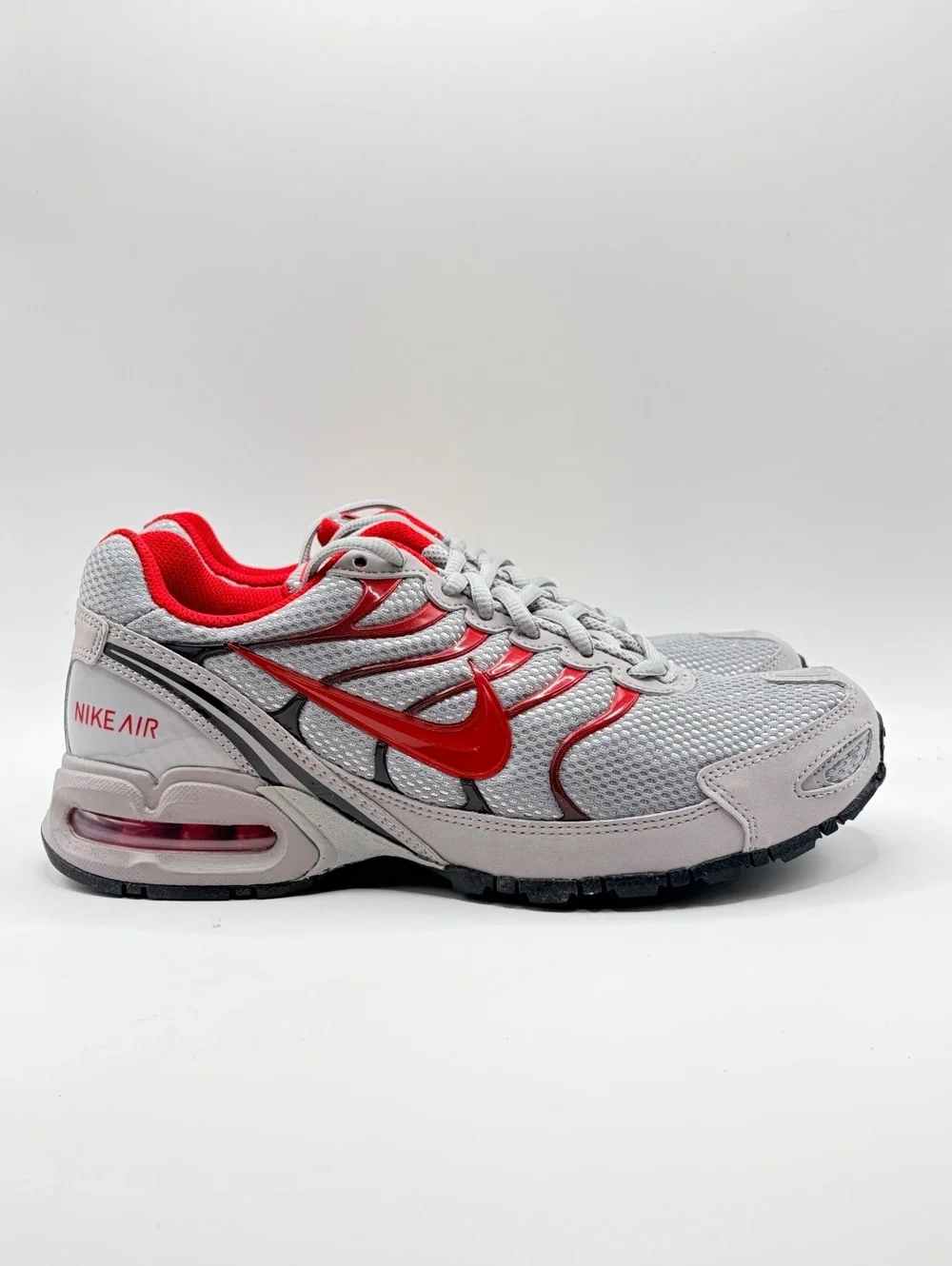 Nike Air Max Torch 4 Running Shoes Size 8 Atmosphere Grey/University Red